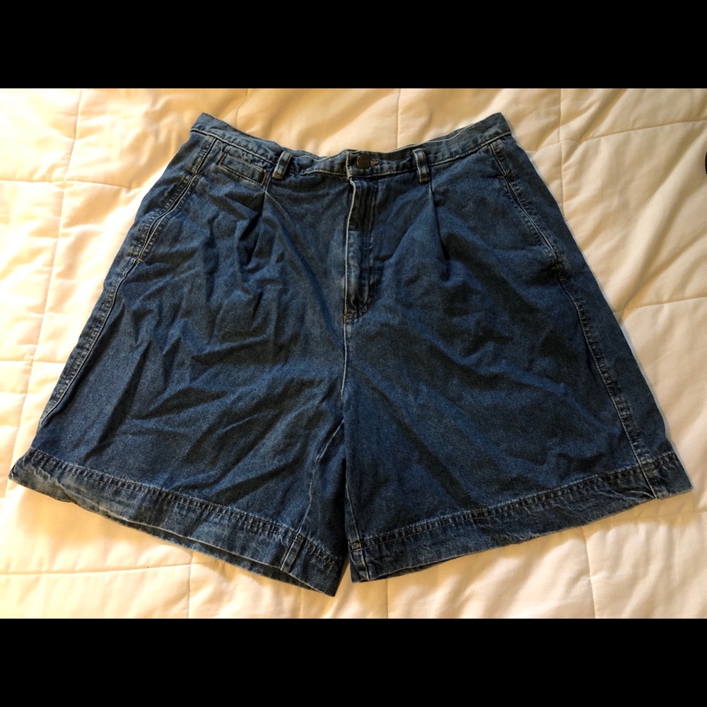 Liz Claiborne Mom Jean Shorts